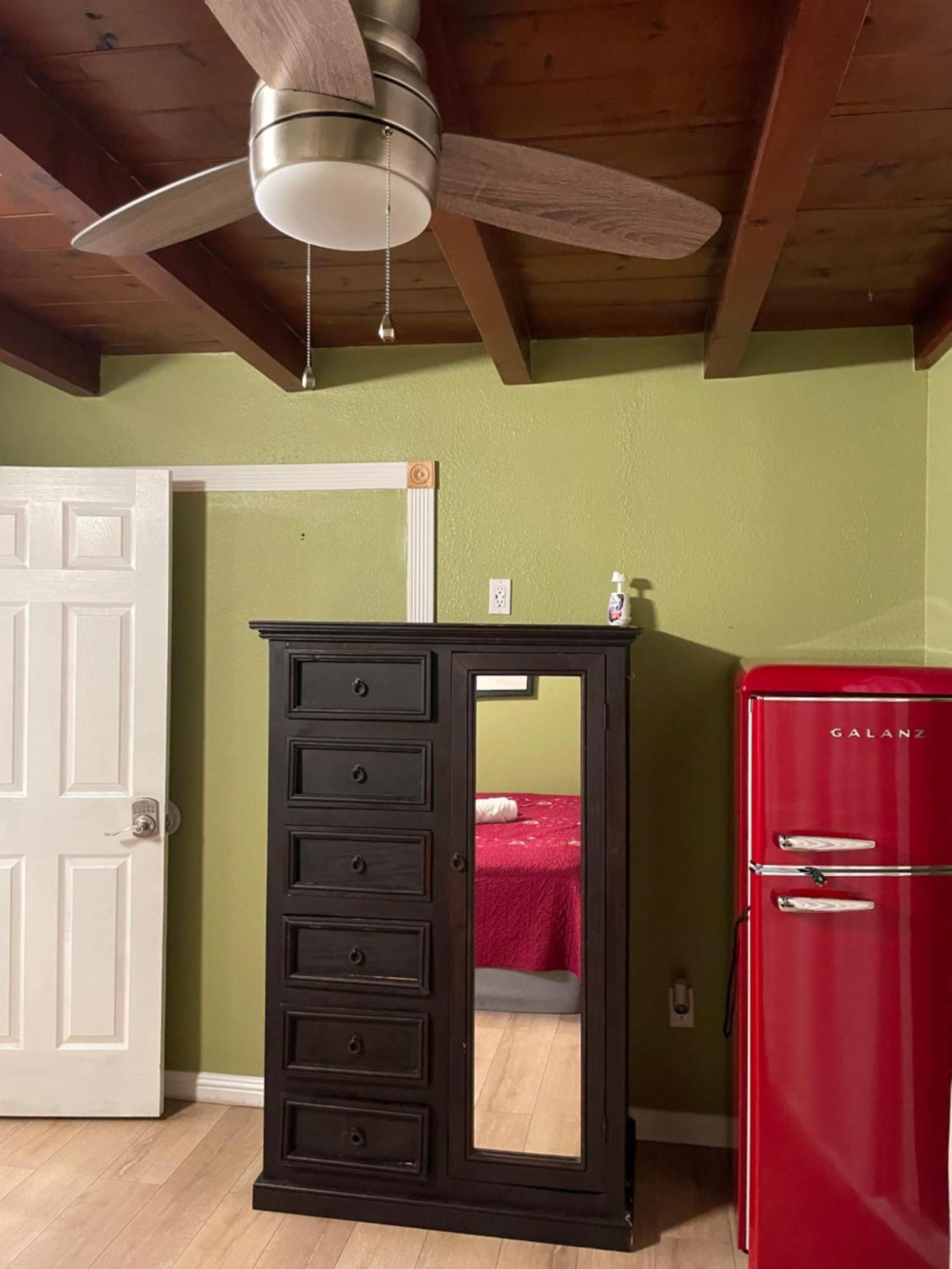 Private Room In La With Free Wifi And Tv With Shared Kitchen Los Angeles Exterior foto