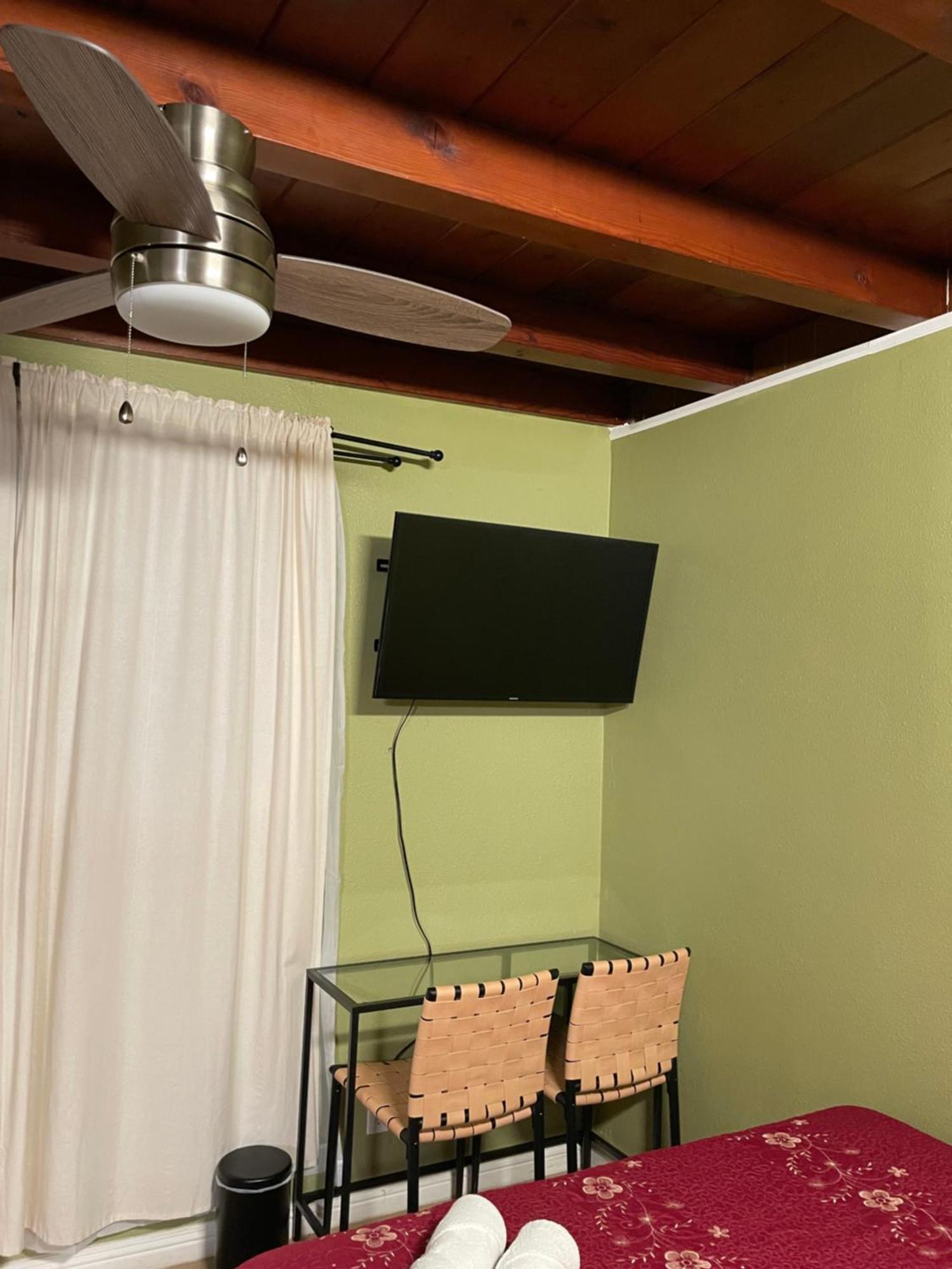 Private Room In La With Free Wifi And Tv With Shared Kitchen Los Angeles Exterior foto